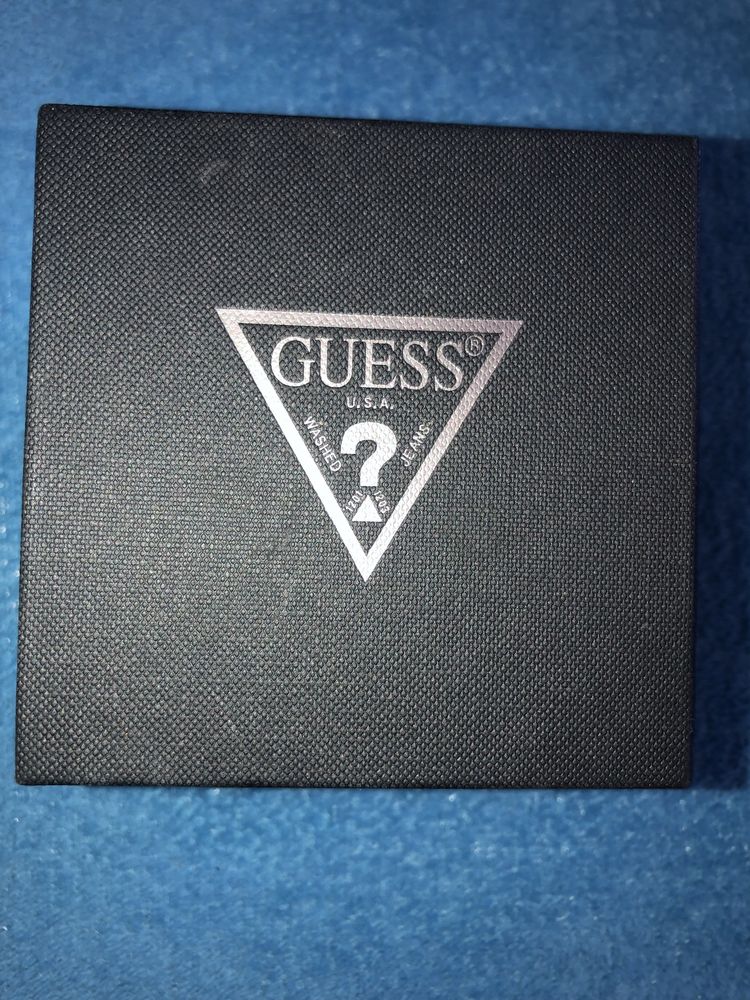 Vendo relógio GUESS sem uso