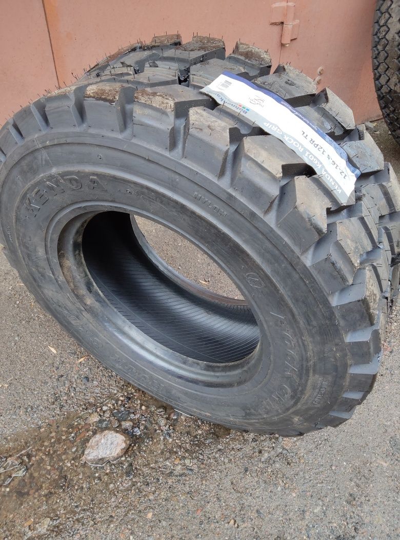 Продаж шин 12-16.5 К 601 144/А 2