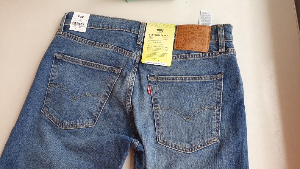 Нові чоловічі джинси  Levis 512 Slim Taper / Мужские джинсы  Levis