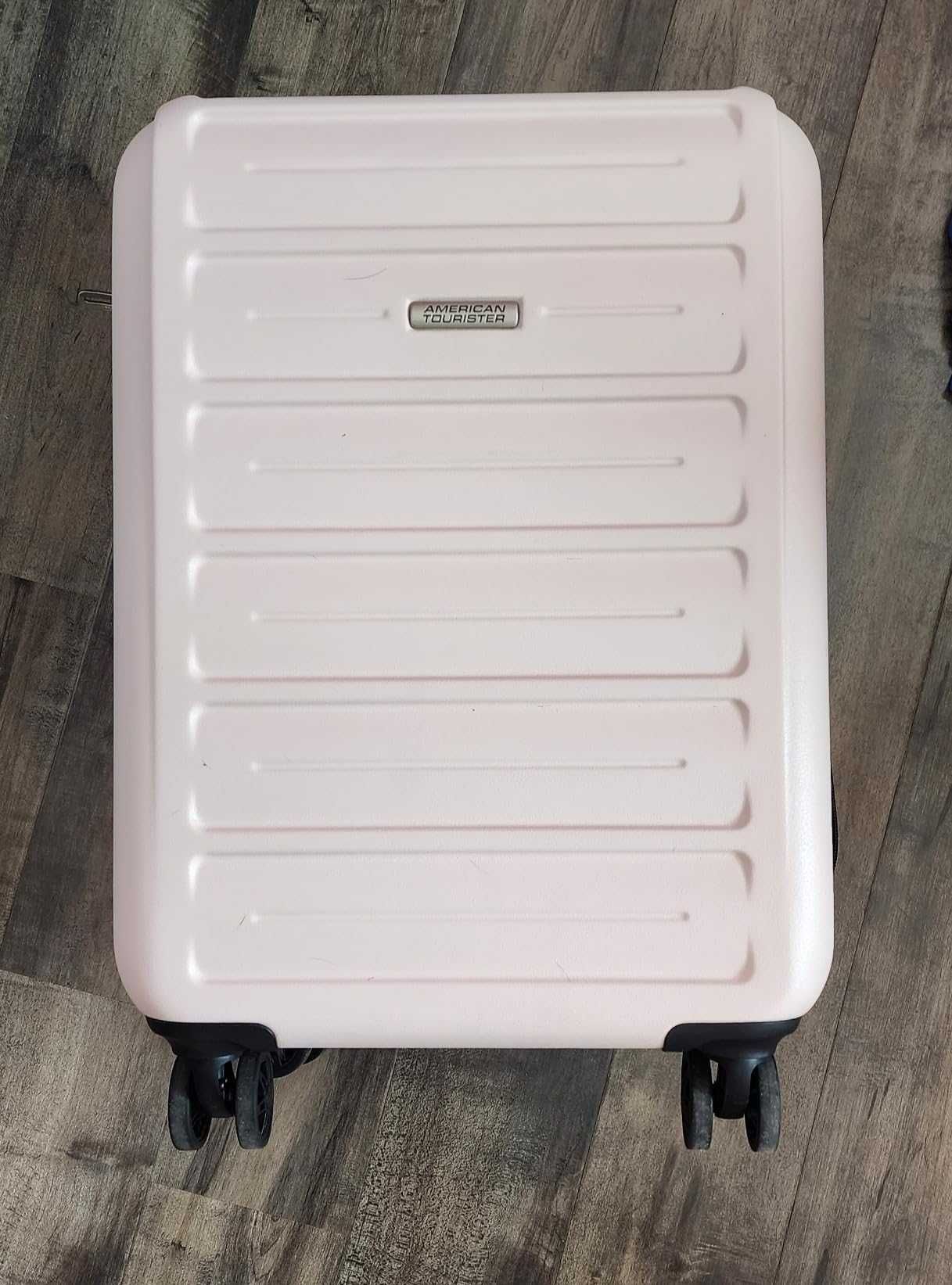 American Tourister - Samsonite (чемодан  )