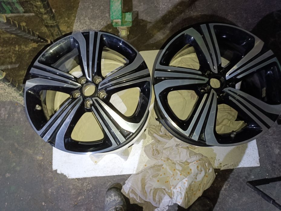 Sprzedam felgi 17' 5x100