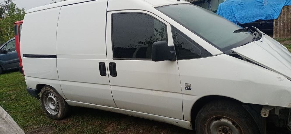 Продаю fiat scudo 1998 року по запчастинам