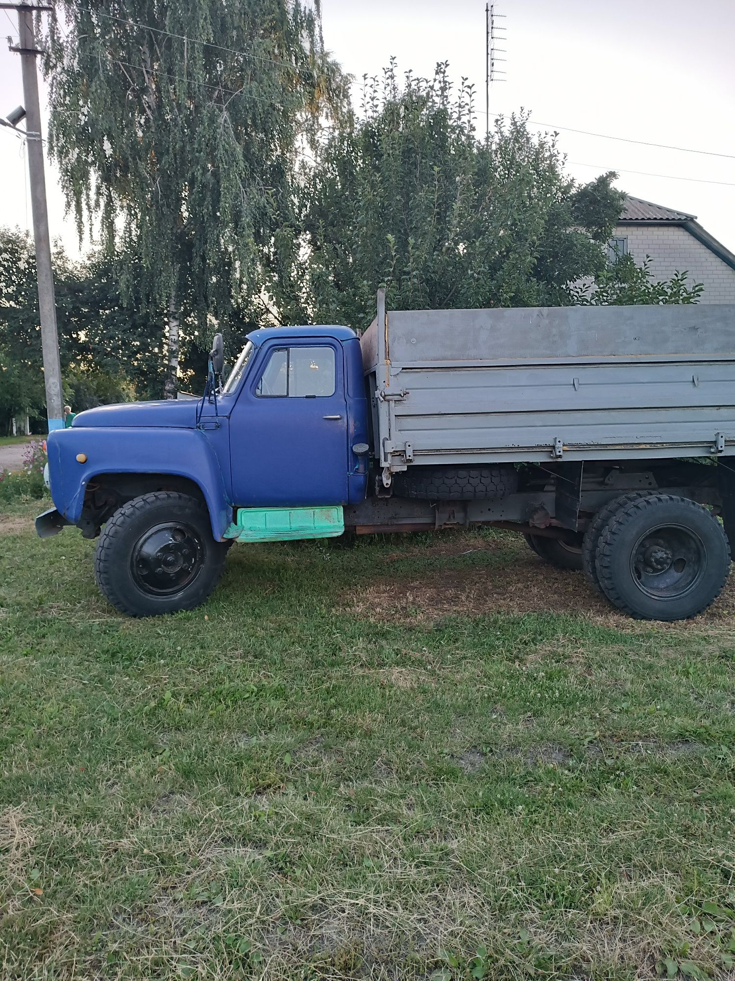 Продам САЗ 3507 самоскид.