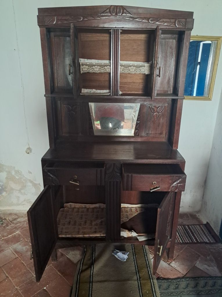 Movel louceiro antigo