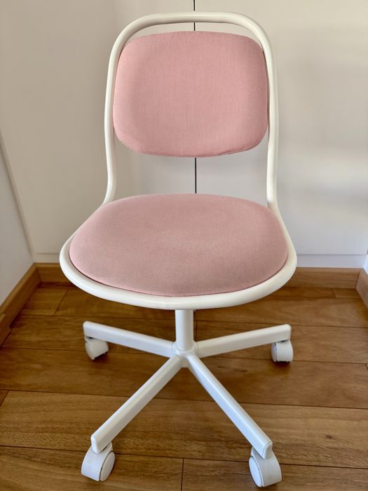 Cadeira de criança para secretaria