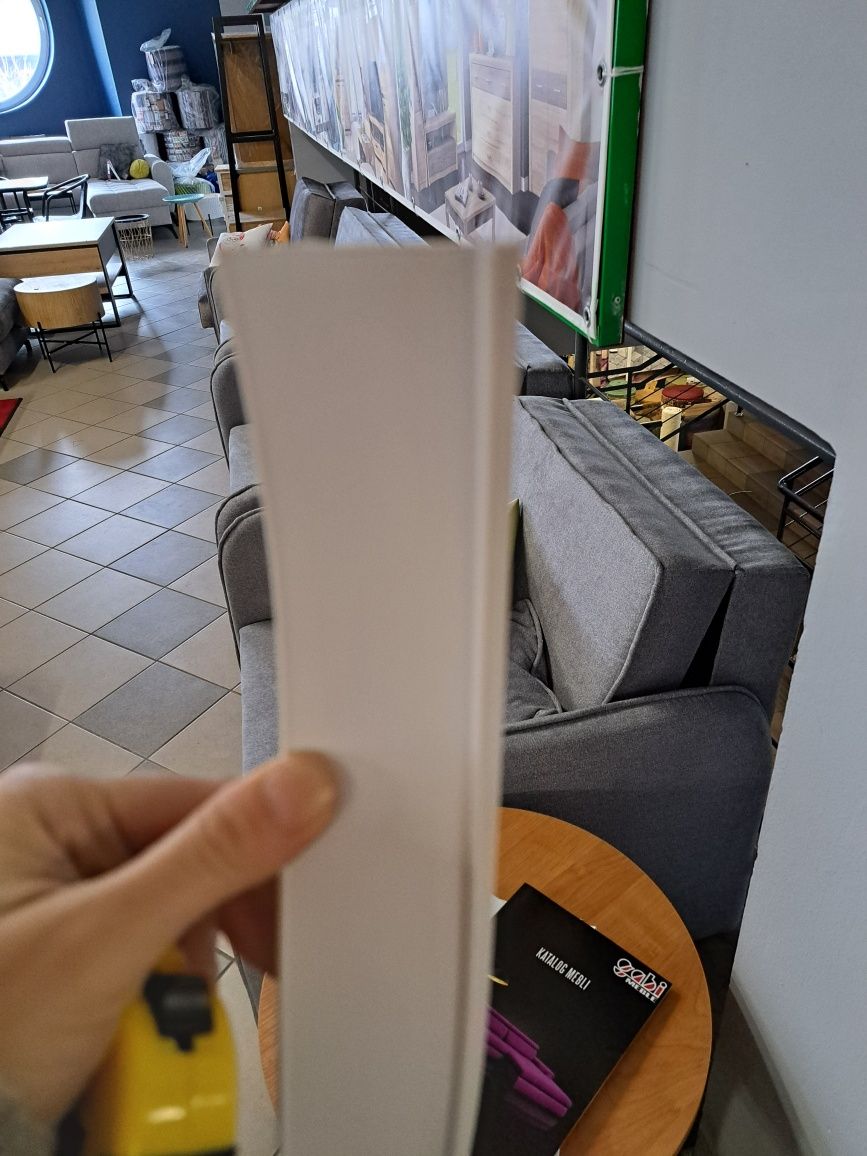 Osłona karnisza szynowego blenda biała