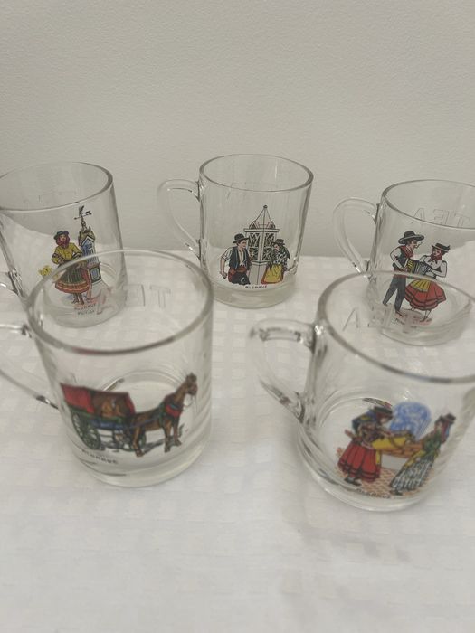 Conjunto de 5 canecas