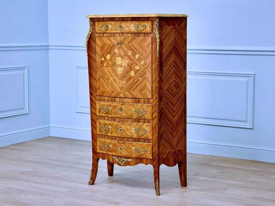 Секретер у стилі Людовика XV