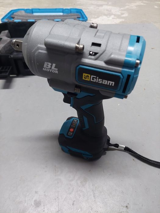 Klucz udarowy gisam 2000 makita 18v onevan