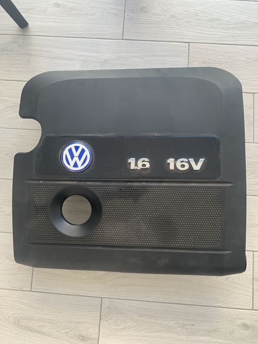 Декоративная крышка двигателя гольф 4
