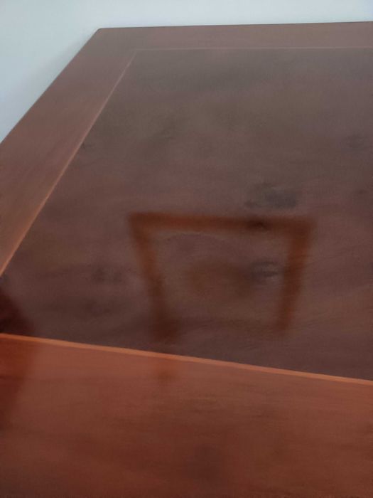 Secretária elegante e profissional