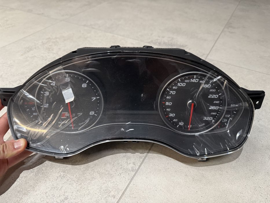 Audi A7 S7 RS7 панель приладів, щиток приладів