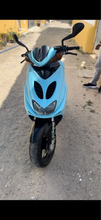 Aerox 50 CC edicao valentino rossi