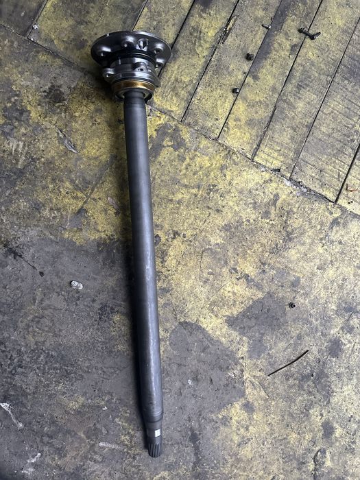 Піввісь задня R/L (права/ліва) Mercedes Sprinter/Спринтер