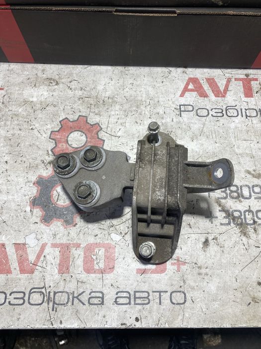 Chevrolet volt 1 подушка двигателя левая, шевролет вольт 1 подушка