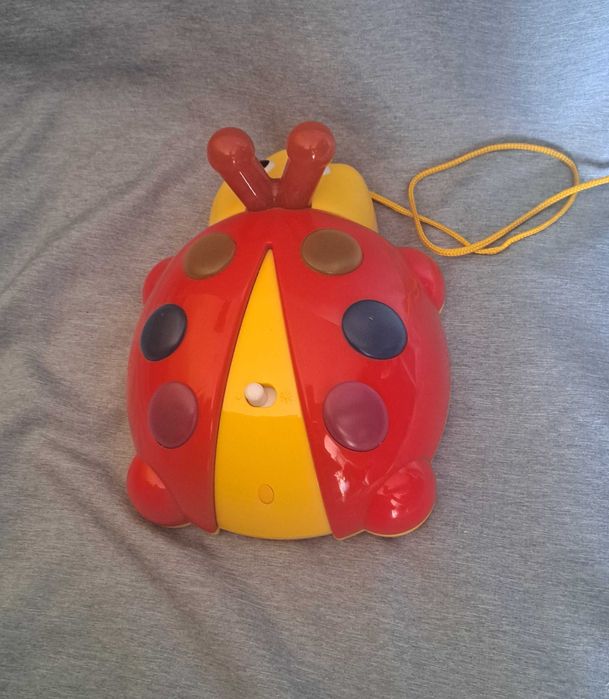 Muzyczna biedronka do ciągnięcia Megcos ze światłem i dźwiękiem