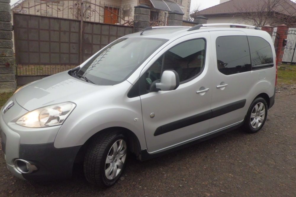 АВТОРОЗБОРКА Пежо Партнер Peugeot partner Сітроен Берлінгo Berlingo