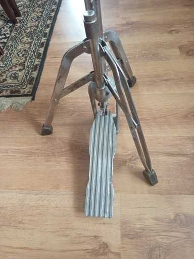 Sprzedam stojak na hihat