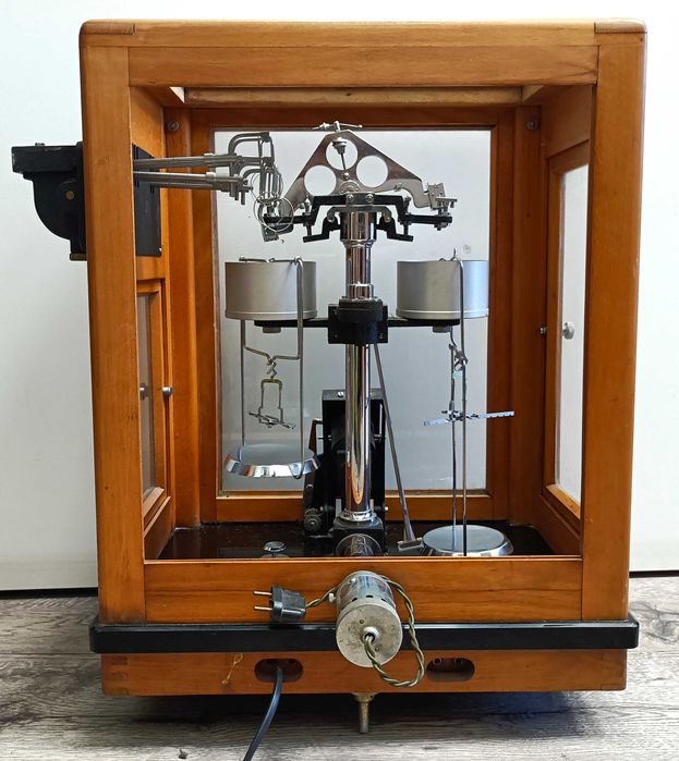 Stara zabytkowa Waga Analityczna 1956r. ZMP