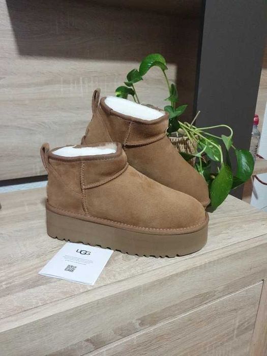 Buty UGG_Classic_UltraMini Trampki damskie R.39