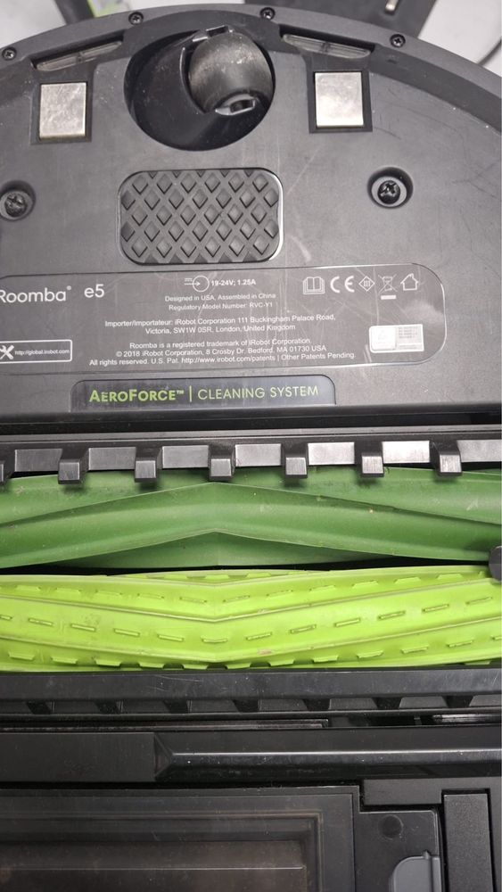 Robot I Roomba e5