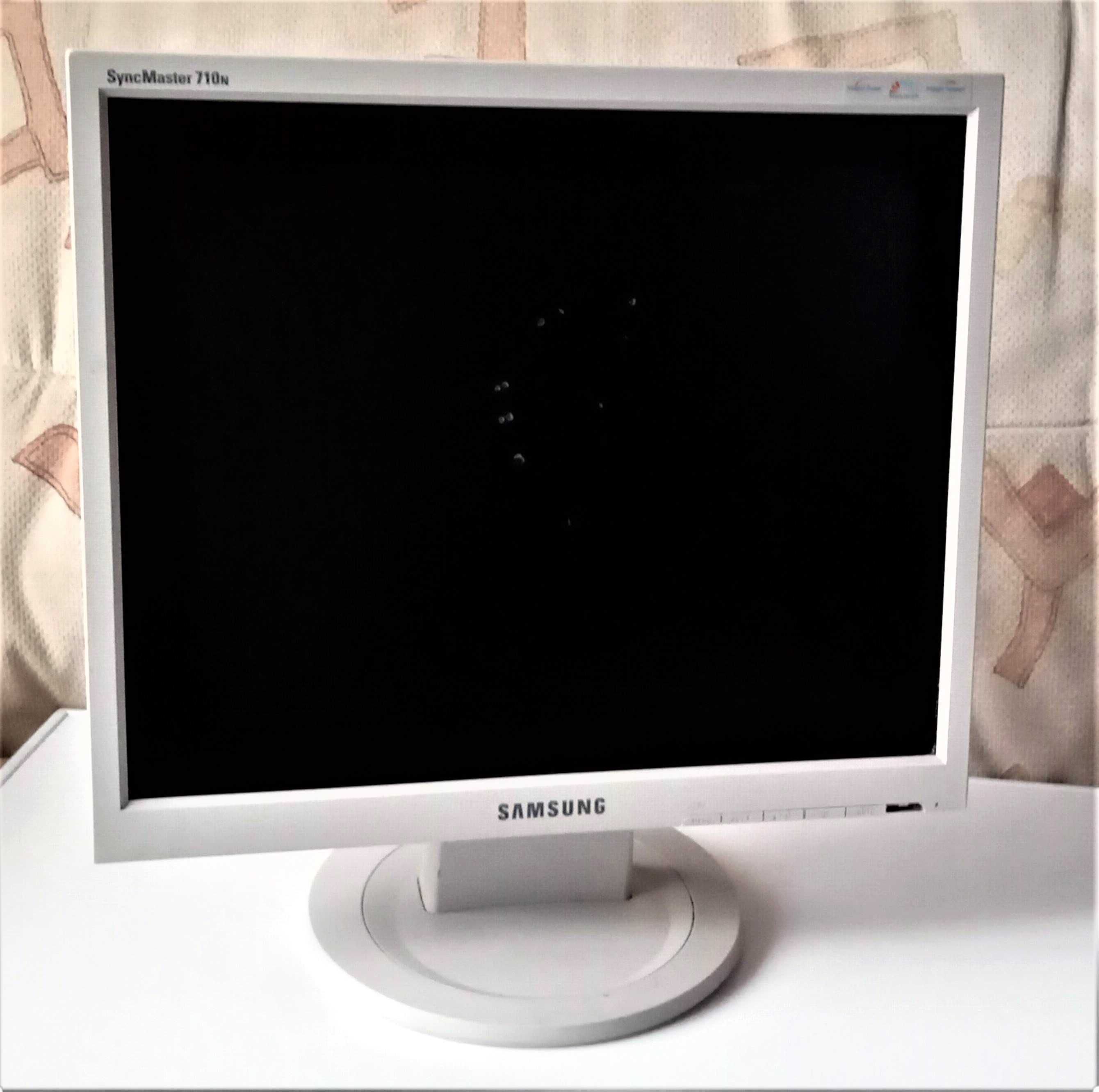 Монитор 17" дюймов Samsung SyncMaster 710N