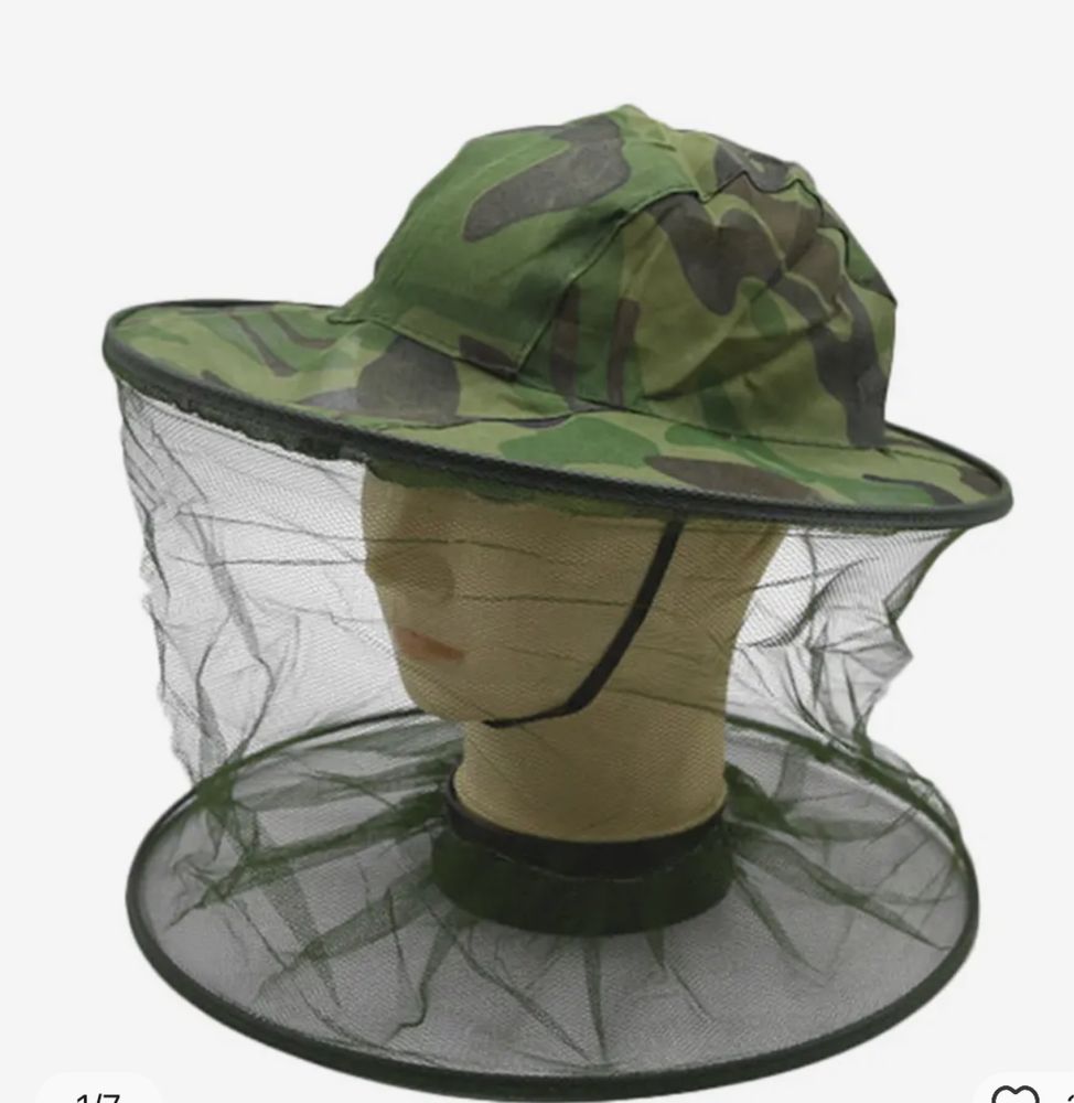 Шляпа с сеткой от насекомых