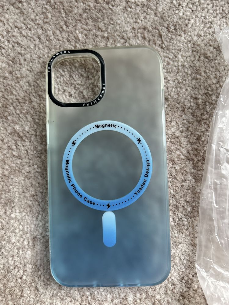 Etui plecki na iphone 14 macsafe
