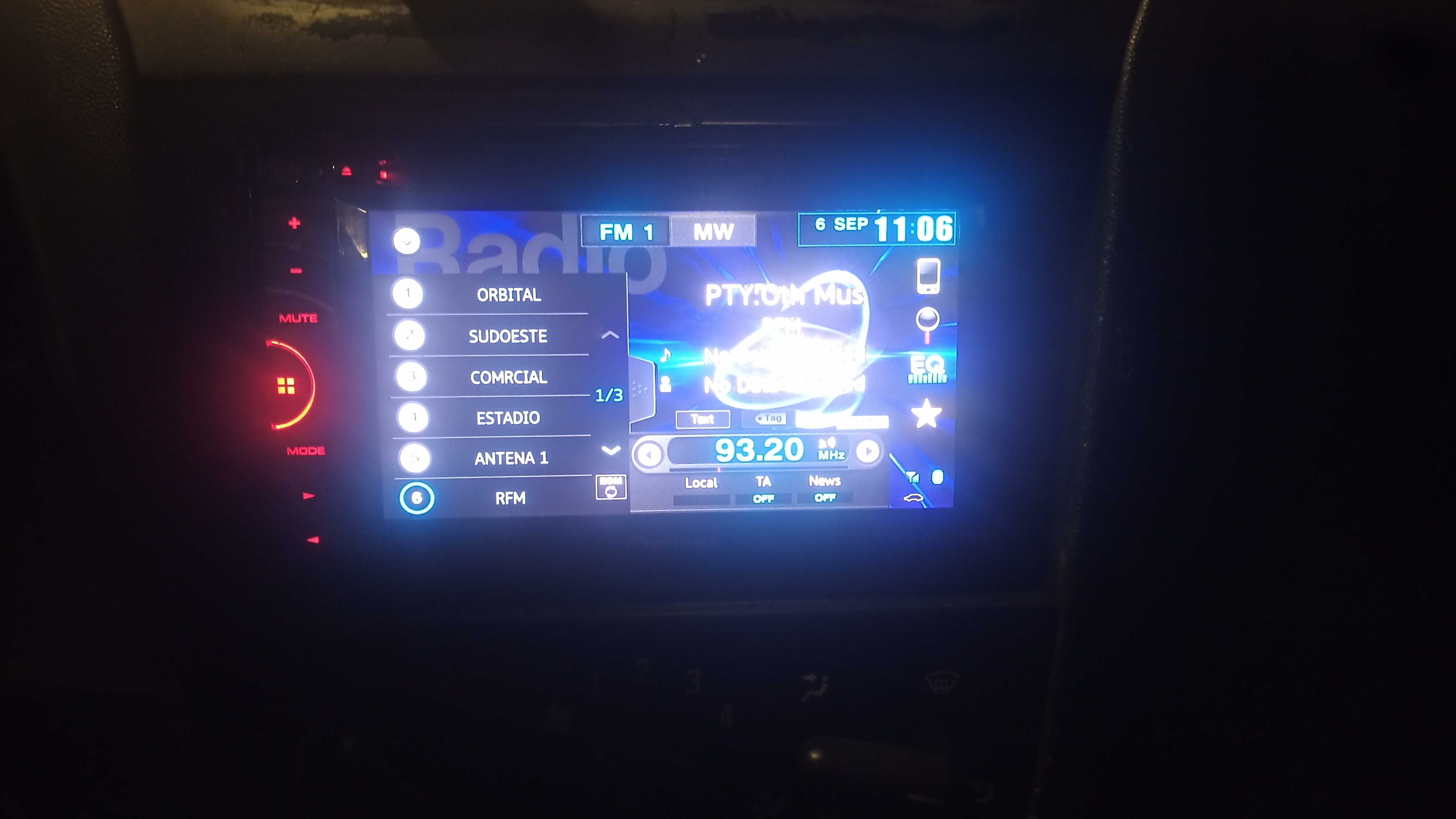 Auto-Rádio DVD Pioneer AVH-X2600BT _ 2 DIN