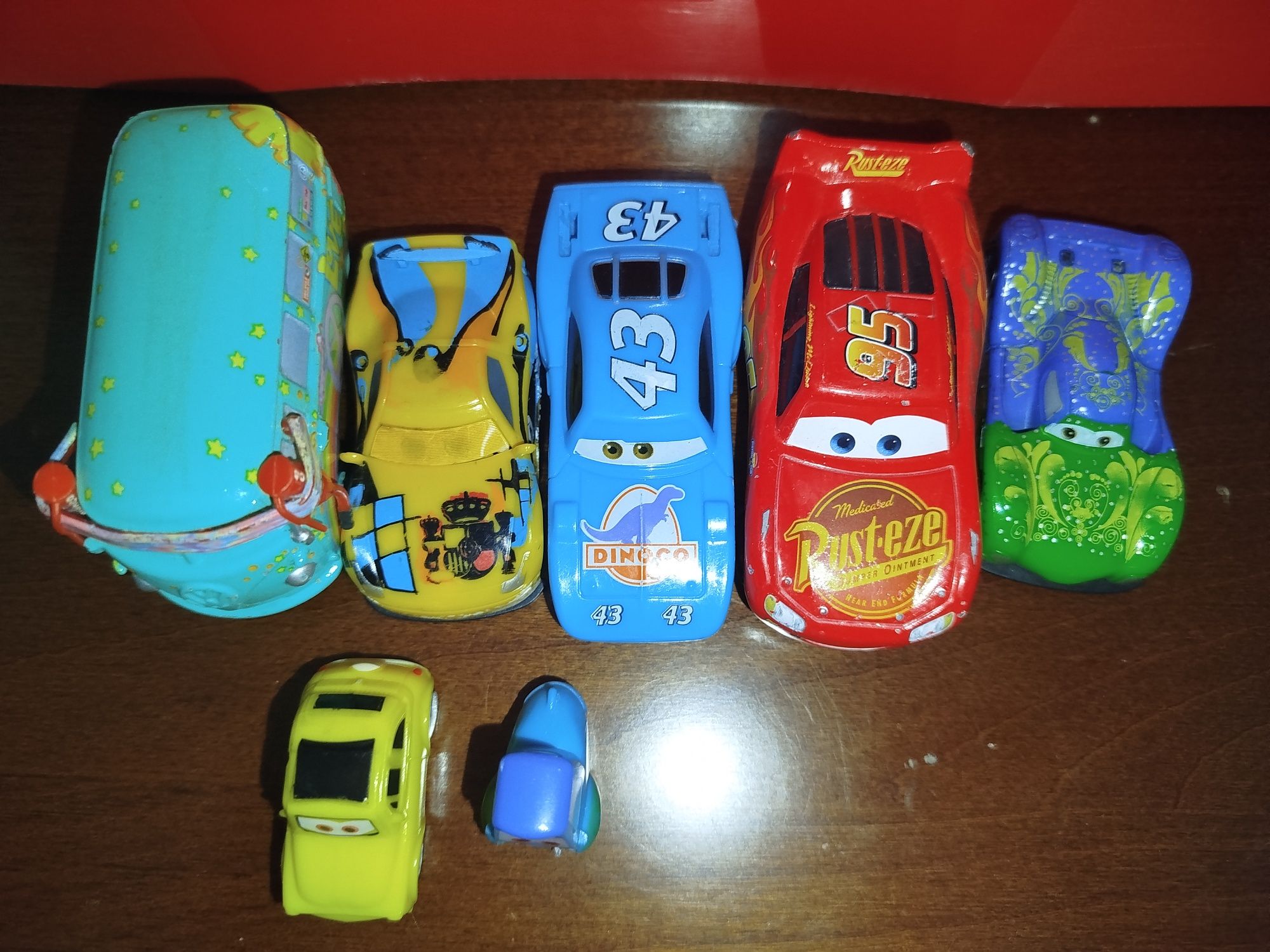 Zestaw auta cars cena za zestaw