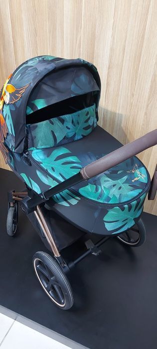 Cybex Priam 2.0 Birds of Paradise na stelażu Rose Gold