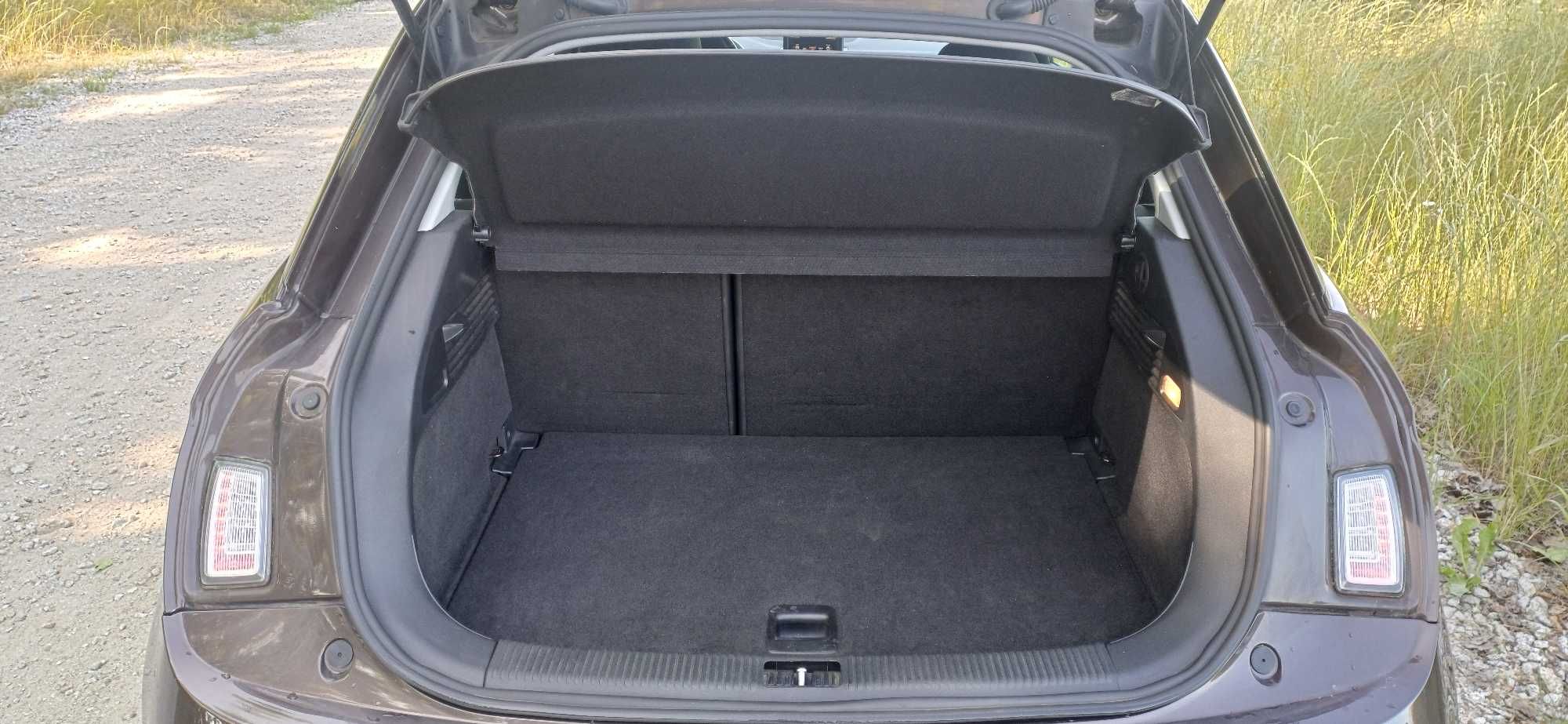 AUDI A1    1.6 TDI