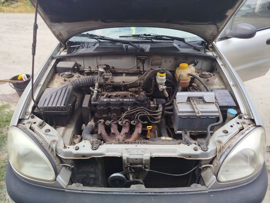 Део Ланос 1.5 1998