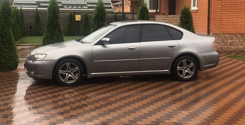 Subaru Legacy b13