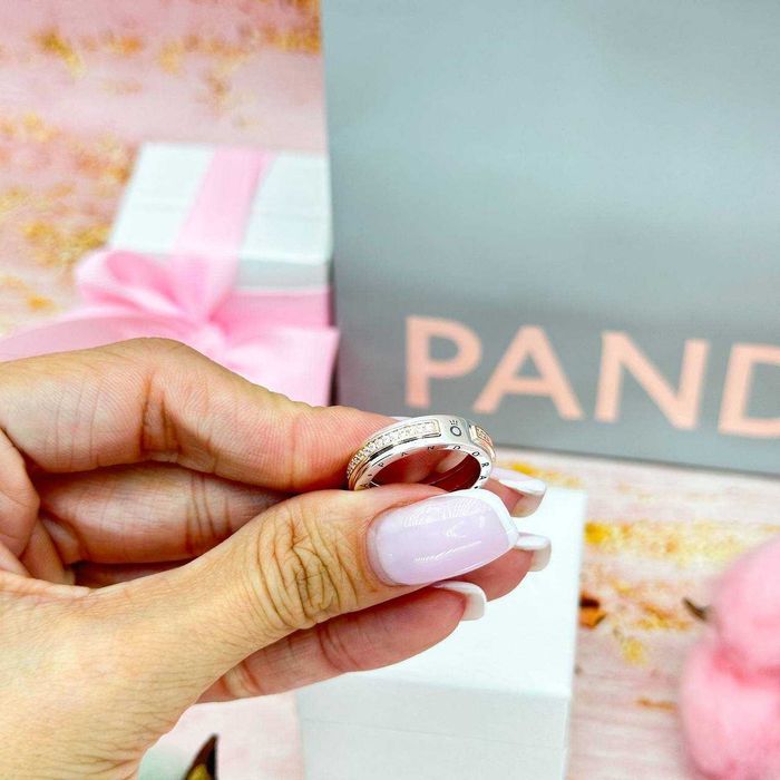 ТОП Каблучка Pandora Пандора двоколірна з паве 182773C01 ВІДГУКИ