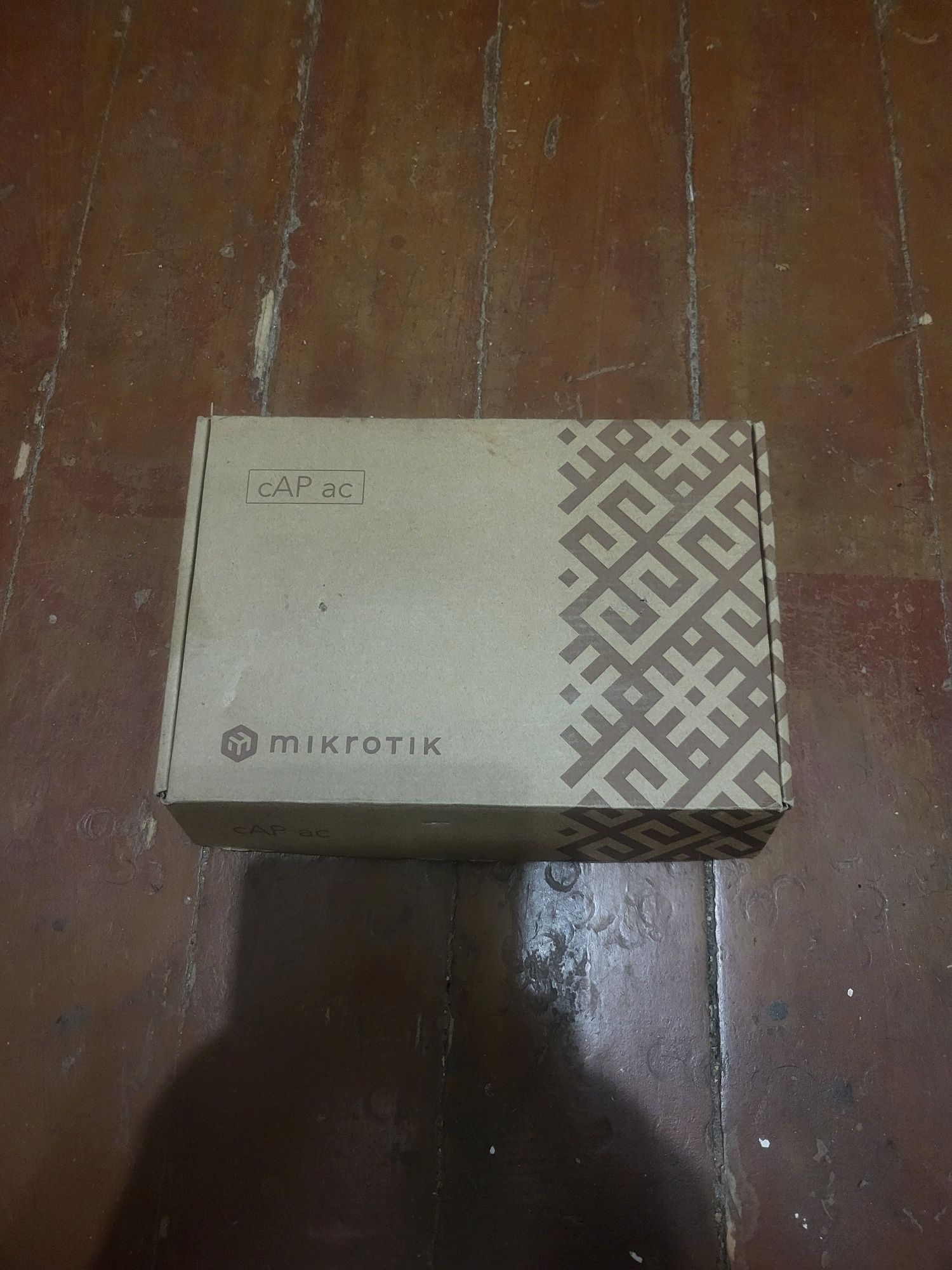 MikroTik CAP AC (RBCAPGI-5ACD2ND). Двохдіапазонна Wi-Fi точка доступу