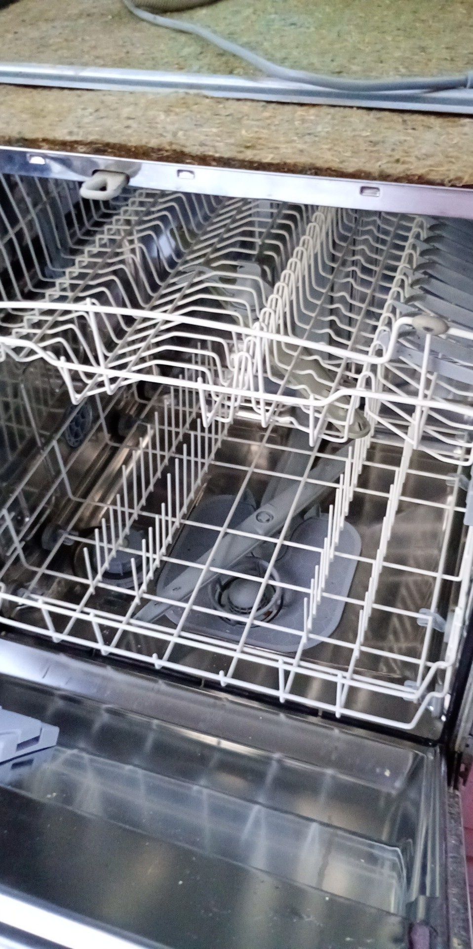Zmywarka Whirlpool mało używana