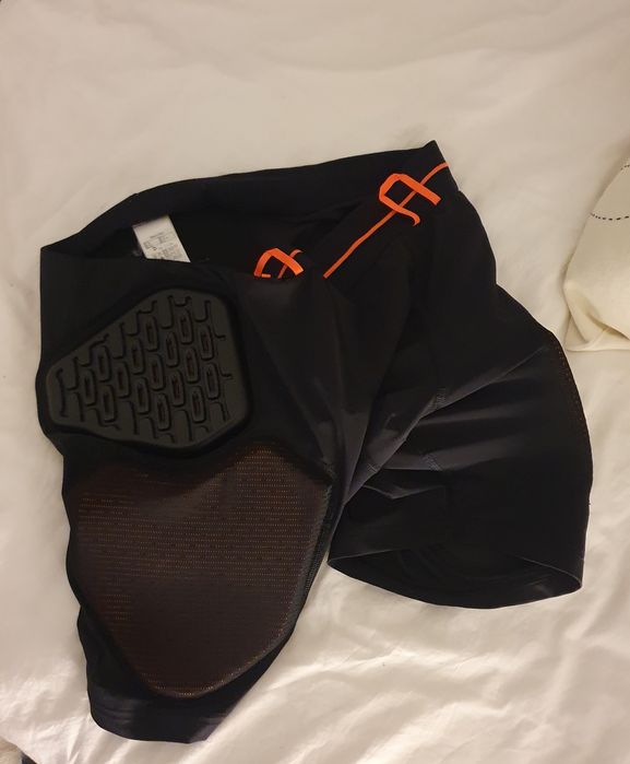 Calções com protecção Snowboard XL