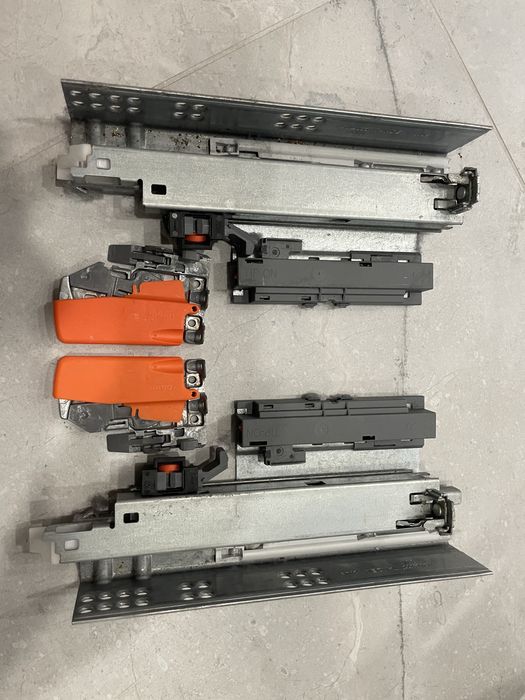 Prowadnice Blum tandem plus tipon 30kg+ sprzęgła