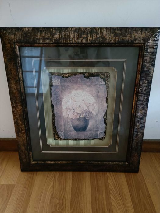 Quadro antigo, com bonita moldura e efeito de profundidade