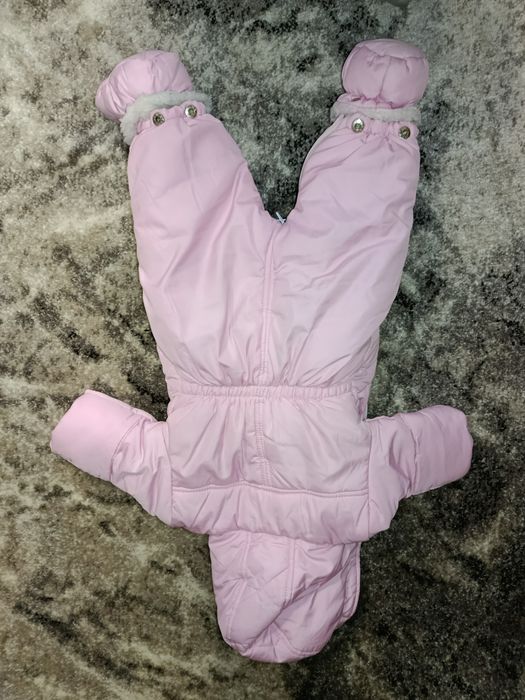 Продаю дитячий  зимовий комбінізон,дівчачий розмір 74 см