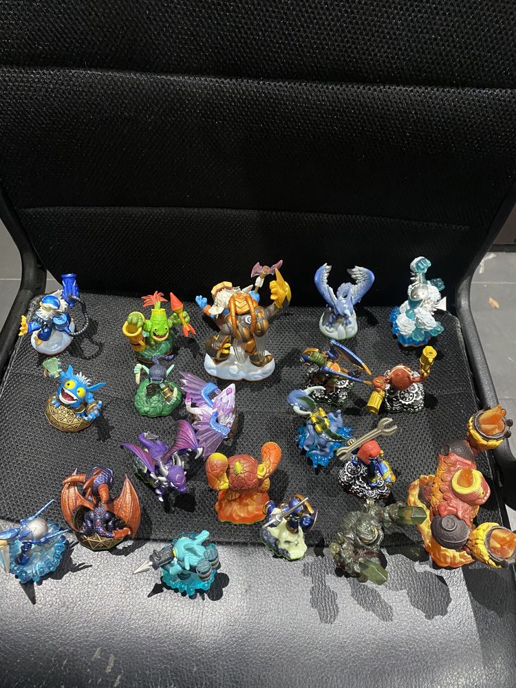Skylanders e acessórios
