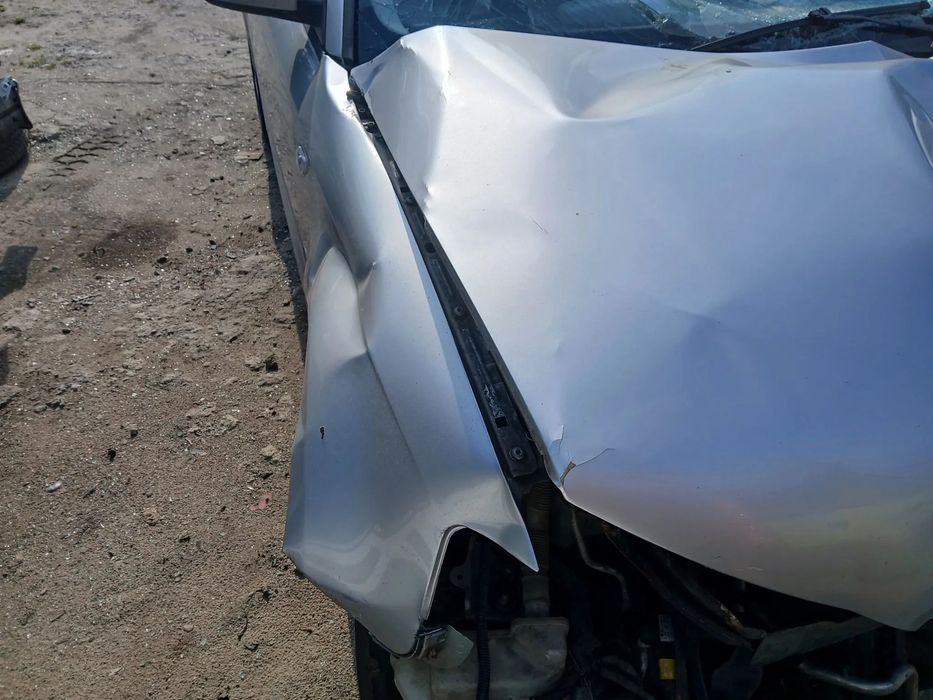 AUDI A3 8P LY7W fotel fotele kanapa deska kokpit podsufitka boczek boczki klamka podłokietnik