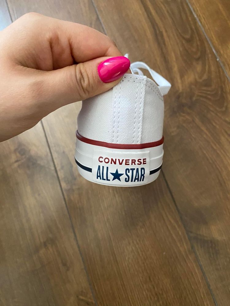 nowe oryginalne converse 38