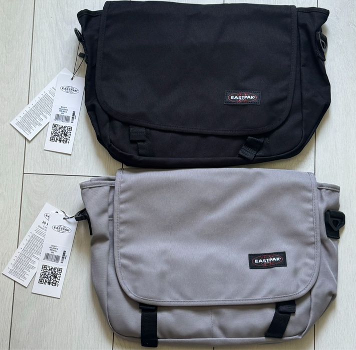 Сумка через плече EastPak Delegate 008 20L у 2 кольорах(Чорний, Сірий)