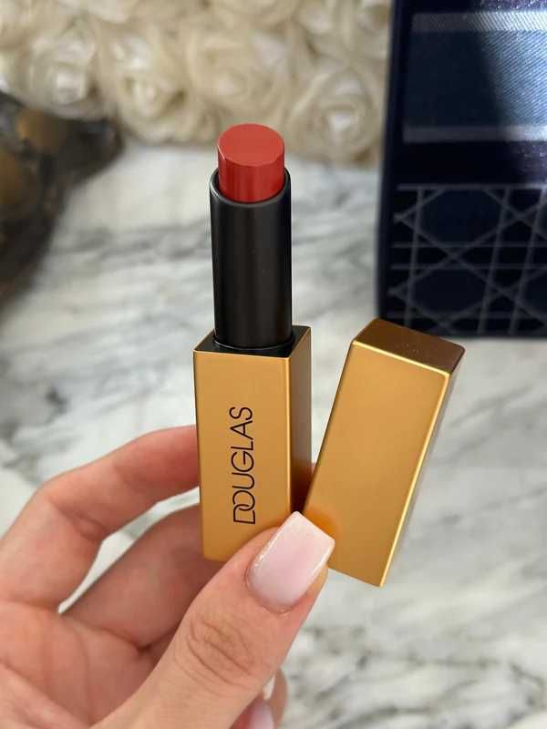 Douglas Collection Pomadka do ust Smart Matte Nr.7 Terracotta