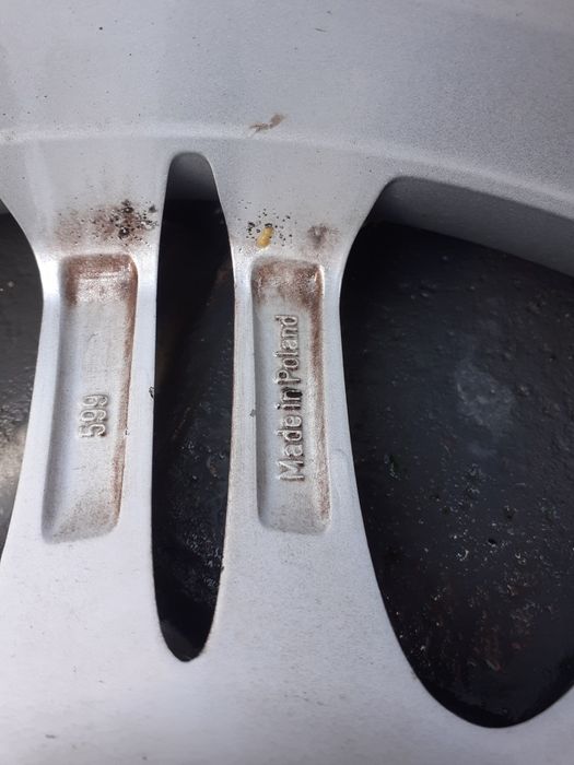 4 felgi aluminiowe 16" – 4×100 – Renault Scenic II / inne