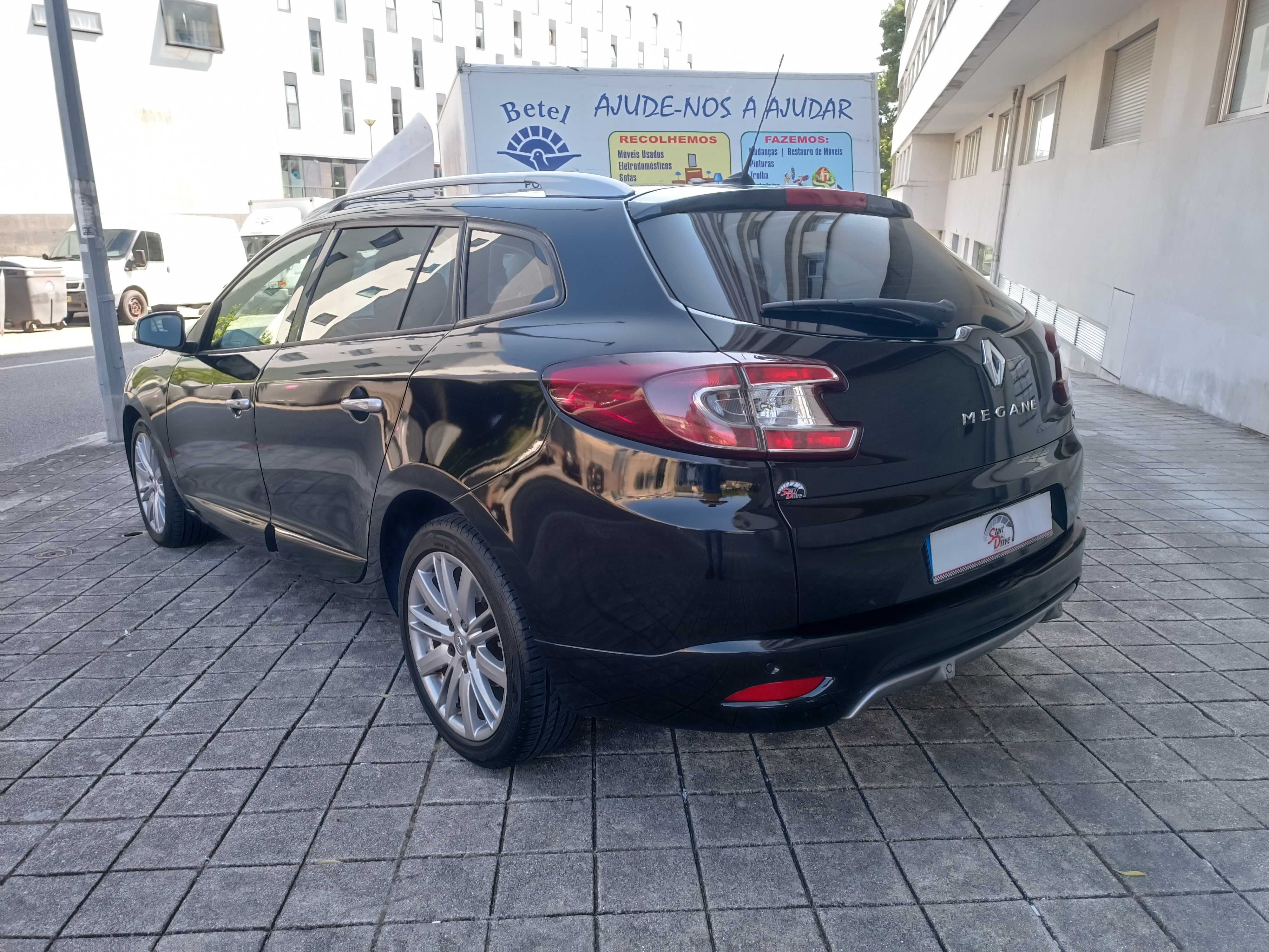 RENAULT MEGANE 1.5 dci 110cv  SPORT TOURER gt line break nacional