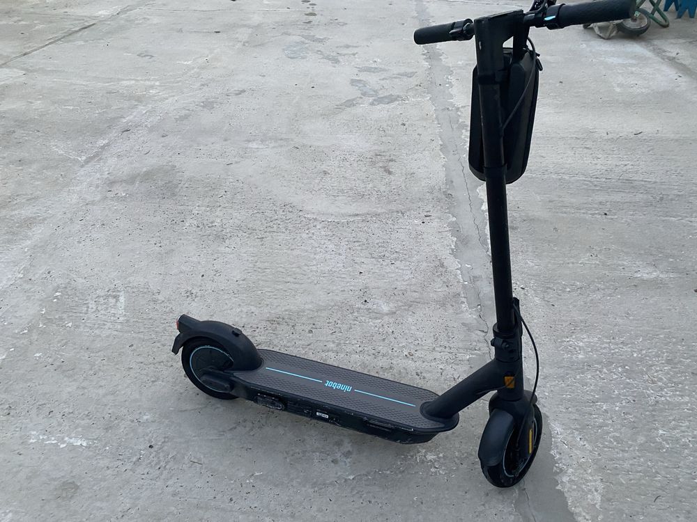 Самокат ninebot g30 d,