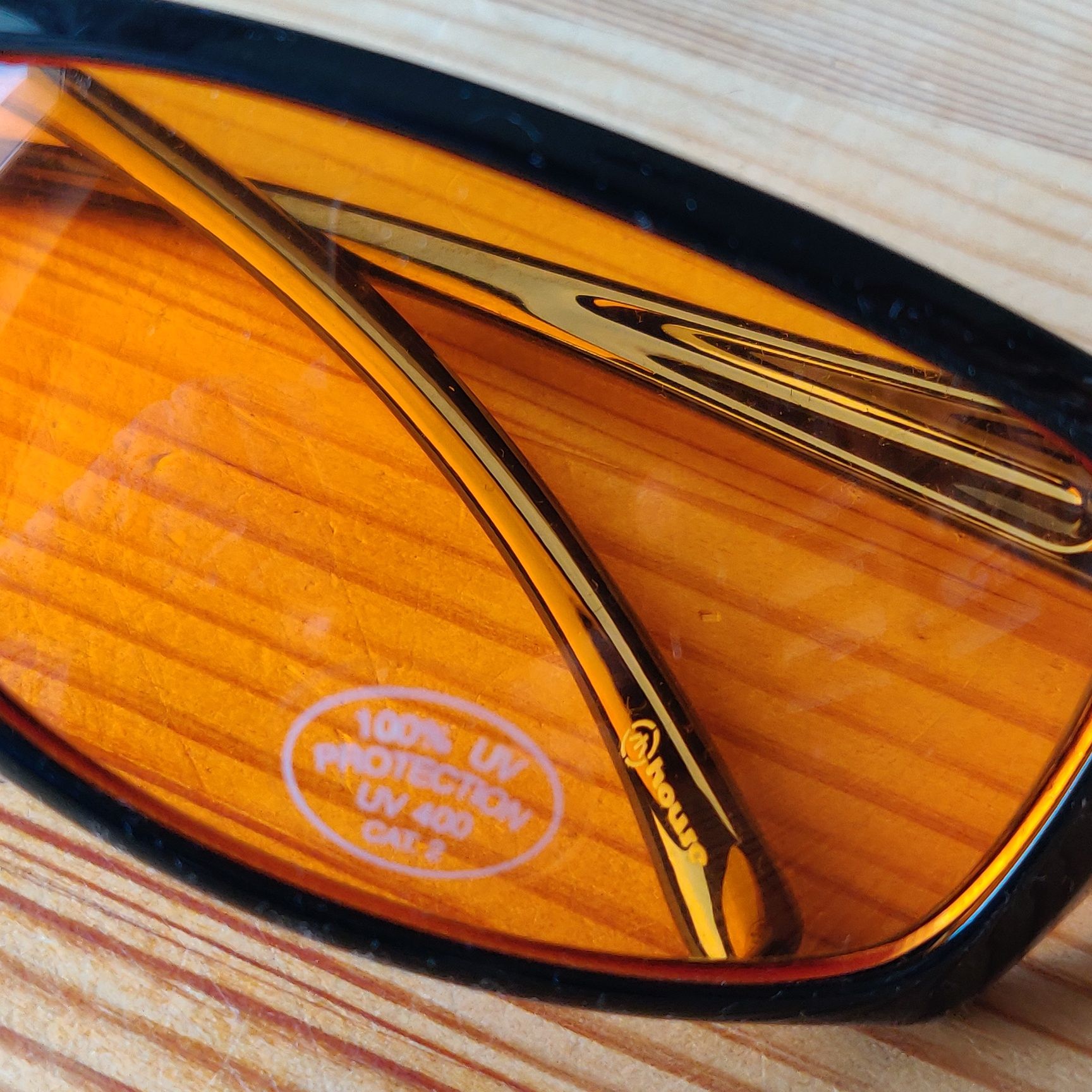 Okulary przeciwsłoneczne z filtrem 100% UV